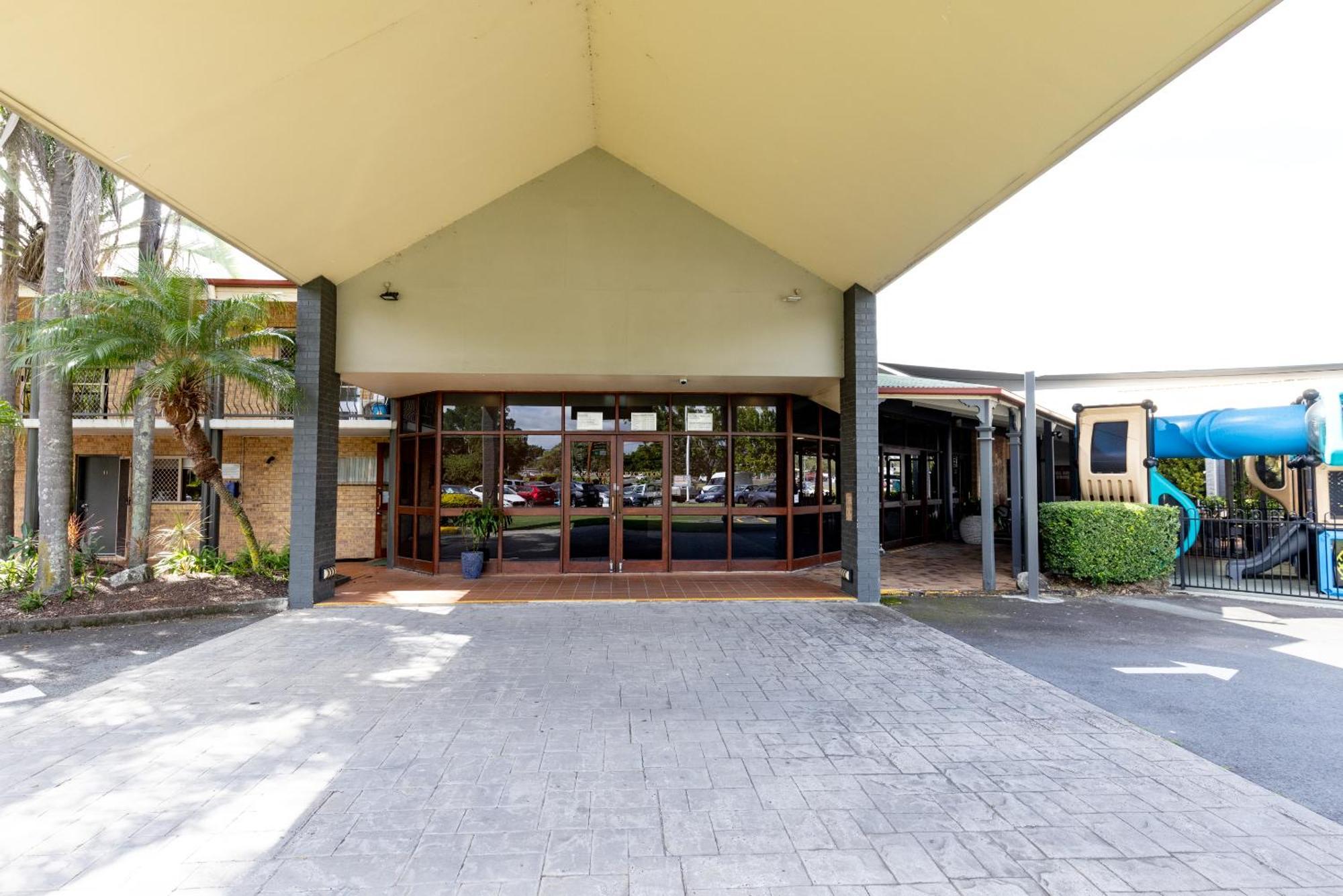 Sundowner Hotel Motel Caboolture Exterior foto